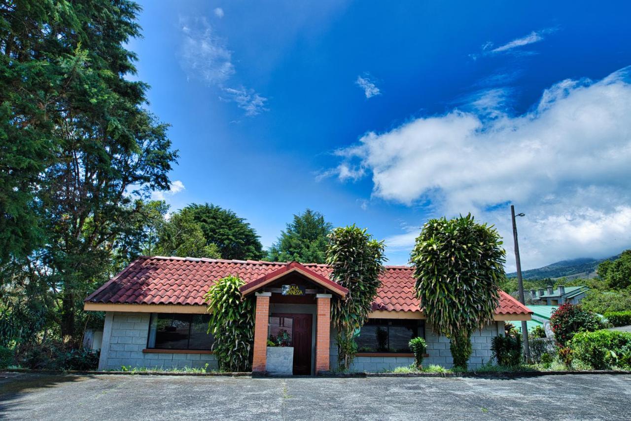 Hotel Villa Zurqui San Isidro  Экстерьер фото