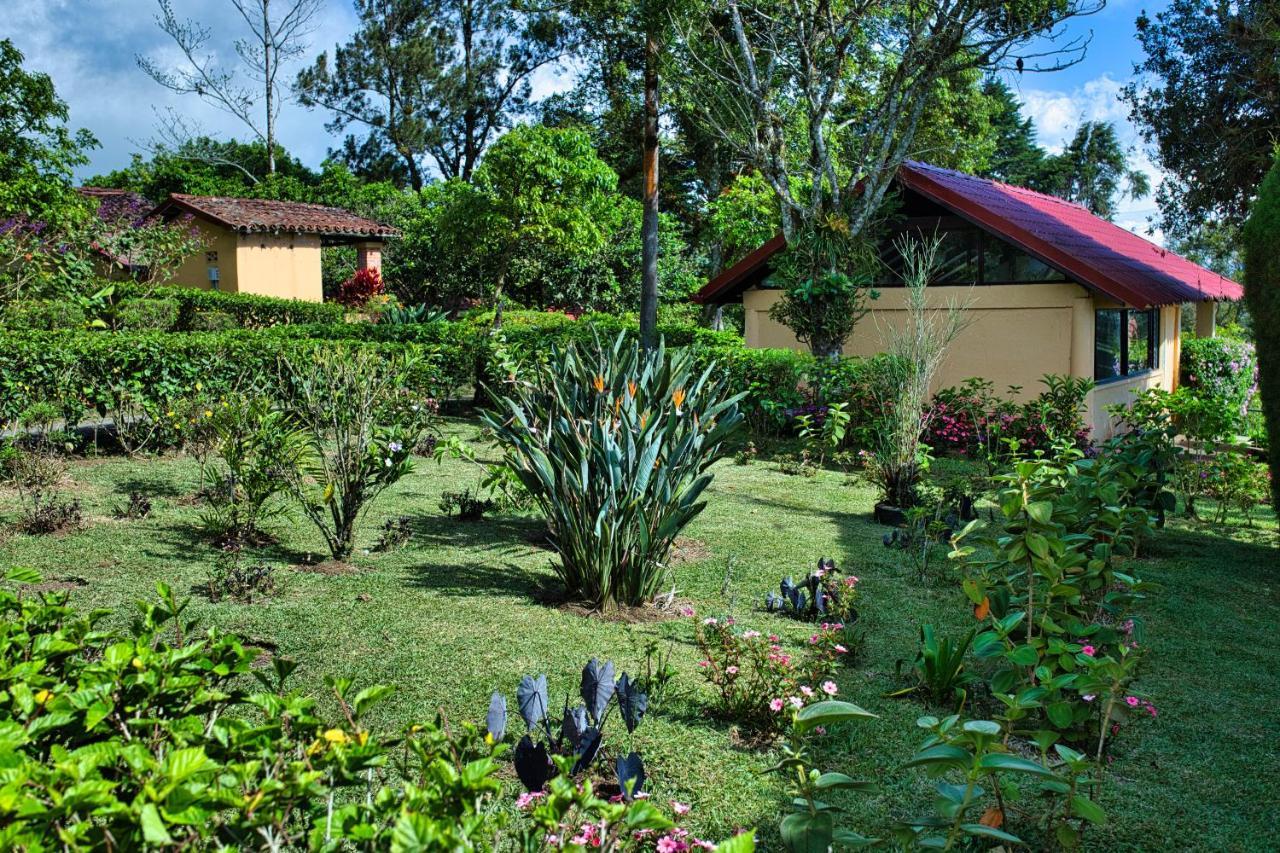 Hotel Villa Zurqui San Isidro  Экстерьер фото