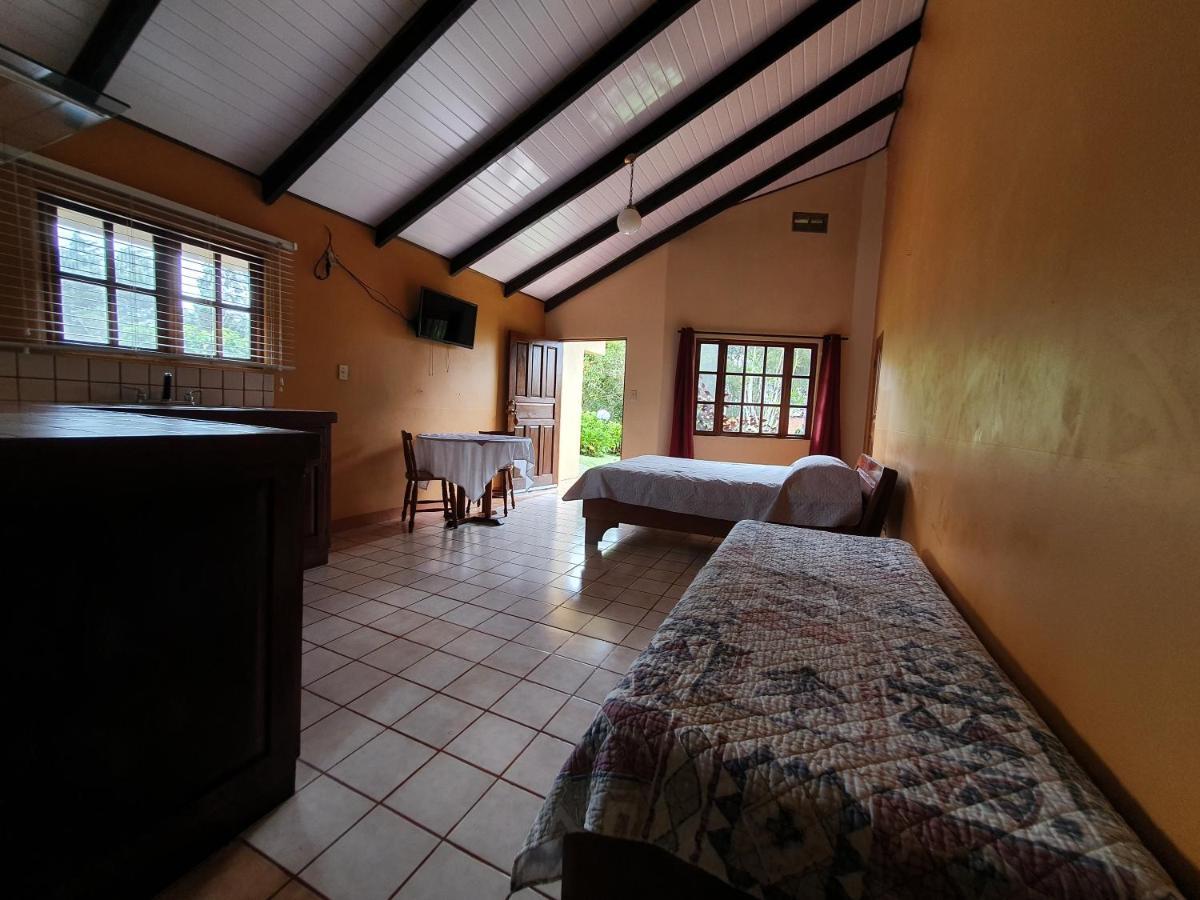 Hotel Villa Zurqui San Isidro  Экстерьер фото